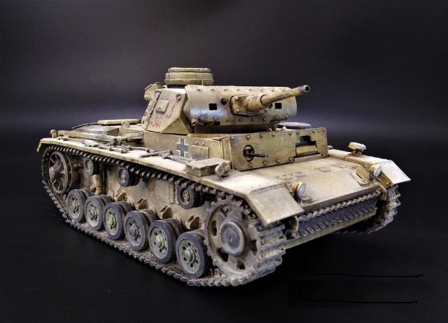 German Panzer III Ausf.J North Africa (Academy 1:35) 