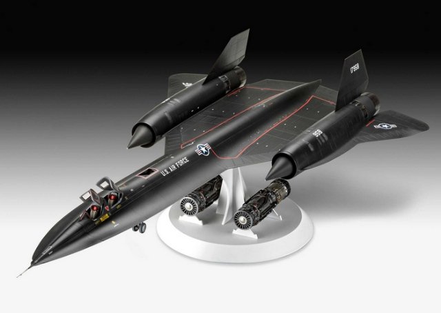 Letadlo Lockheed SR-71 A Blackbird (Revell 1:48)