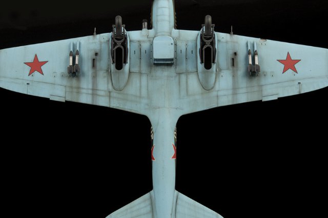 IL-2 Stormovik mod.1943 (Zvezda 1:48) 