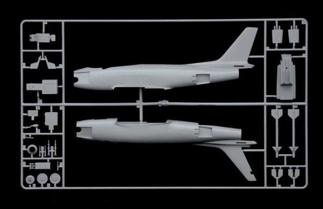 F-86E “Sabre” (Italeri 1:48) 