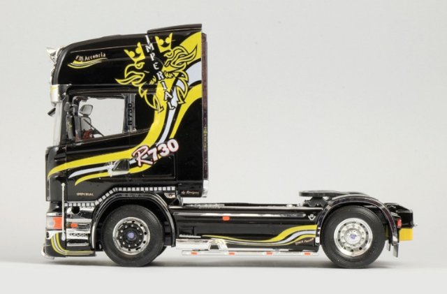 SCANIA R V8 TOPLINE " IMPERIAL" (Italeri 1:24)