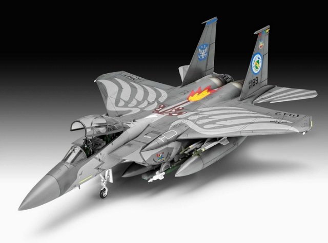 F-15E Strike Eagle (Revell 1:72) 