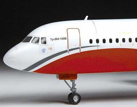 Tupolev TU - 204-100 (Zvezda 1:144)