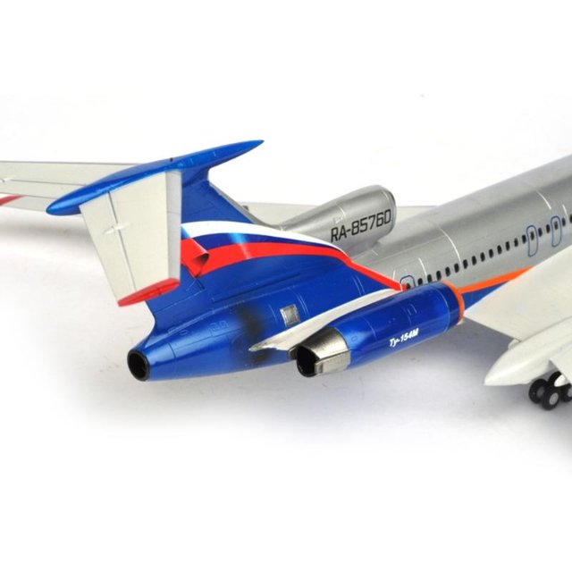 Tu-154M Russian Airliner (Zvezda 1:144) 