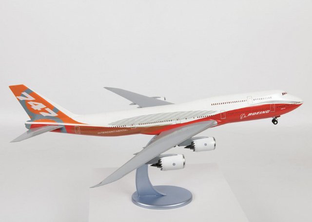 Boeing 747-8 (Zvezda 1:144) 