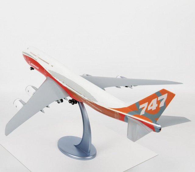 Boeing 747-8 (Zvezda 1:144) 