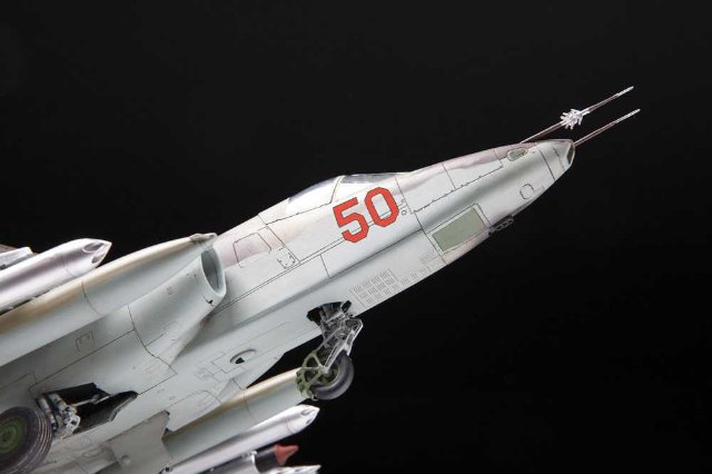 Sukhoi SU-25 Frogfoot (Zvezda 1:48) 
