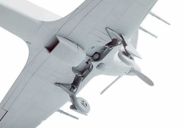 Hawker Hurricane Mk II C (Zvezda 1:72) 