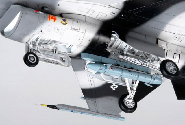 F-16C-N Aggresor-Adversary (Tamiya 1:48)