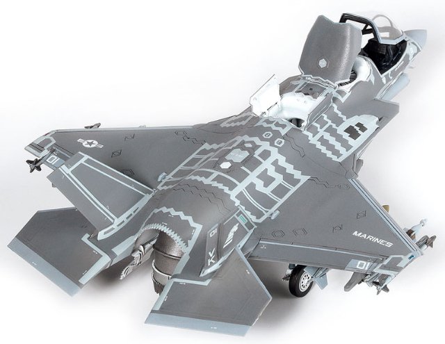 USMC F-35B VMFA-121 "Green Knights" (1:72)
