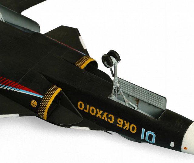 Letadlo Sukhoi SU-47 Berkut (Zvezda 1:72) 