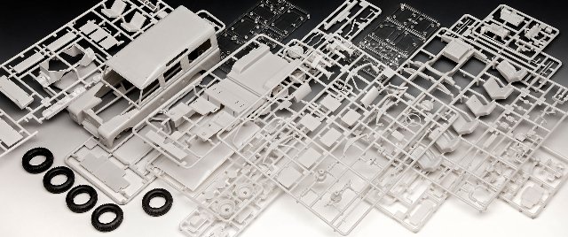 Land Rover Series III set (Revell 1:24)