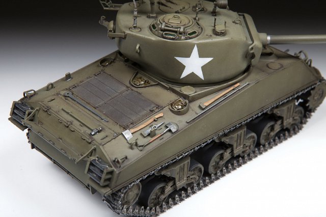 Tank M4 A3 (76mm) Sherman (Zvezda 1:35)