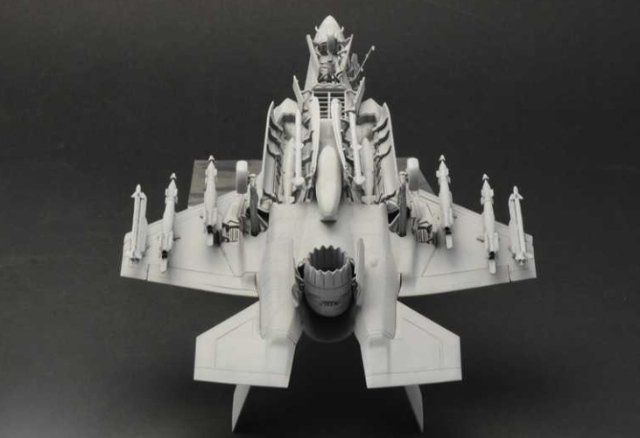 F-35B STOVL version (Italeri 1:48)
