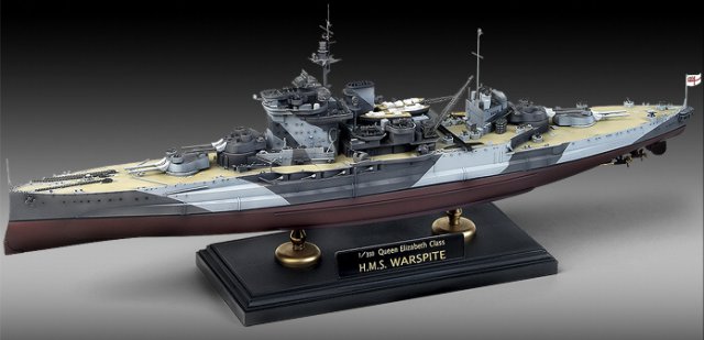 QUEEN ELIZABETH CLASS H.M.S. WARSPITE (Academy 1:350) 