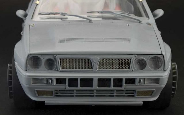 Lancia Delta HF Integrale (Italeri 1:12) 
