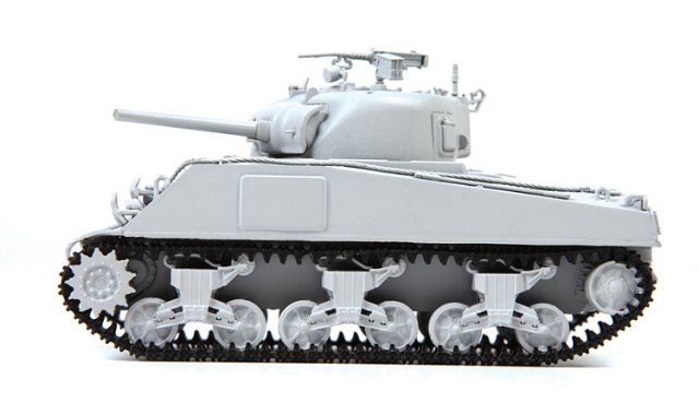 Tank M4 A2 (75mm) Sherman Medium Tank (Zvezda 1:72) 