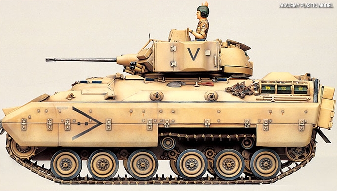 M2 Bradley IFV (Academy 1:35)