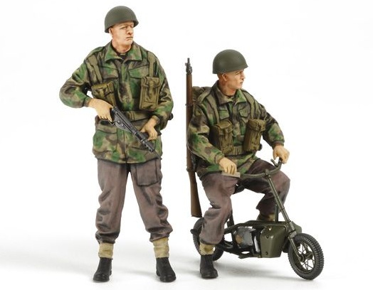 British Paratroopers - w-Small Motorcycle (Tamiya 1:35) 