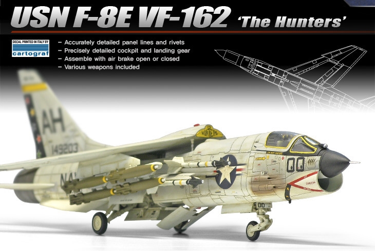 USN F-8E VF-162 The Hunters (Academy 1:72)