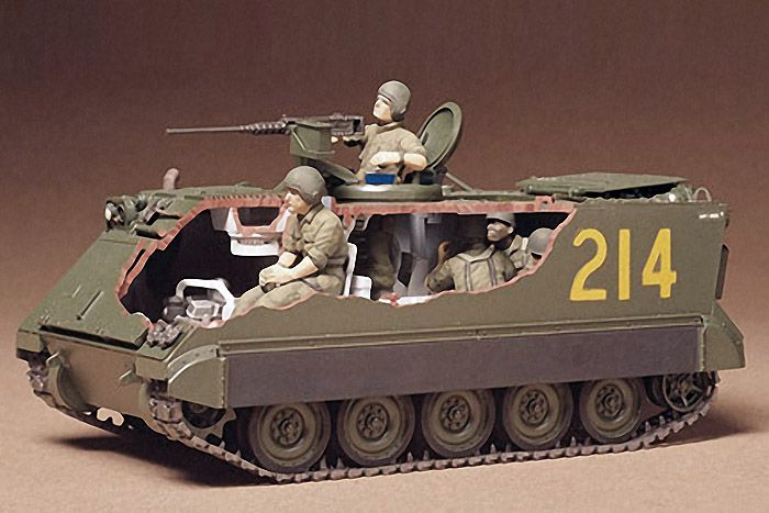 U.S. Armoured Personnel Carrier M113  (Tamiya 1:35)