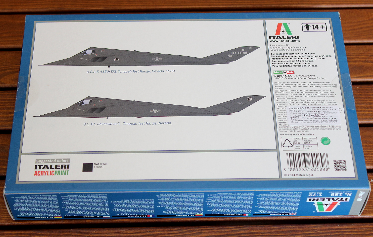 F-117A NIGHTHAWK (Italeri 1:72) 