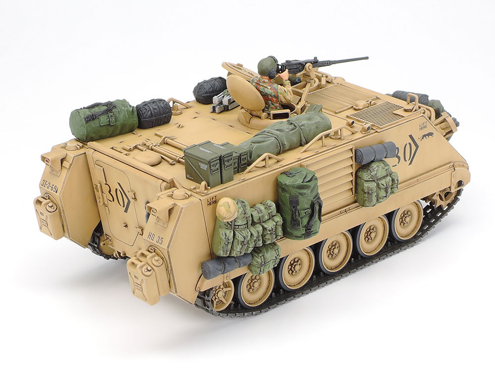 Obrněný transportér M113 A2 (Tamiya 1:35)