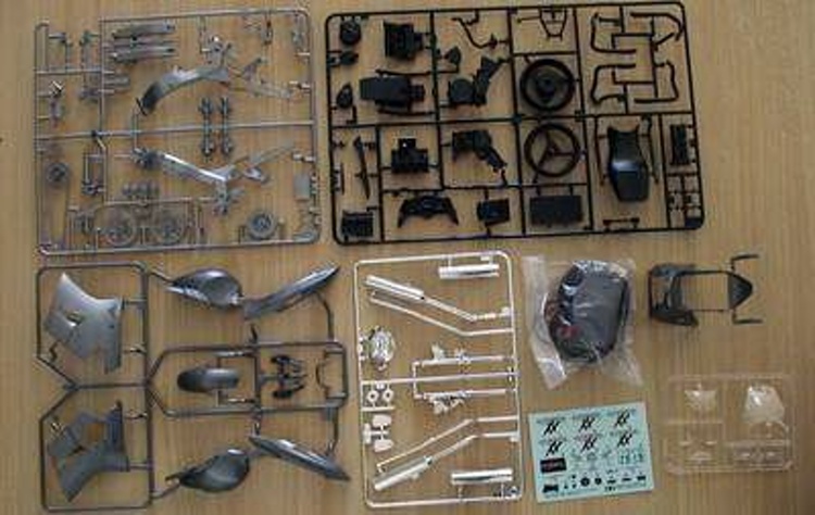 Honda CBR1100XX Super Blackbird (Tamiya 1:12)