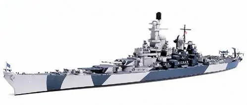 USS Iowa (Tamiya 1:700)