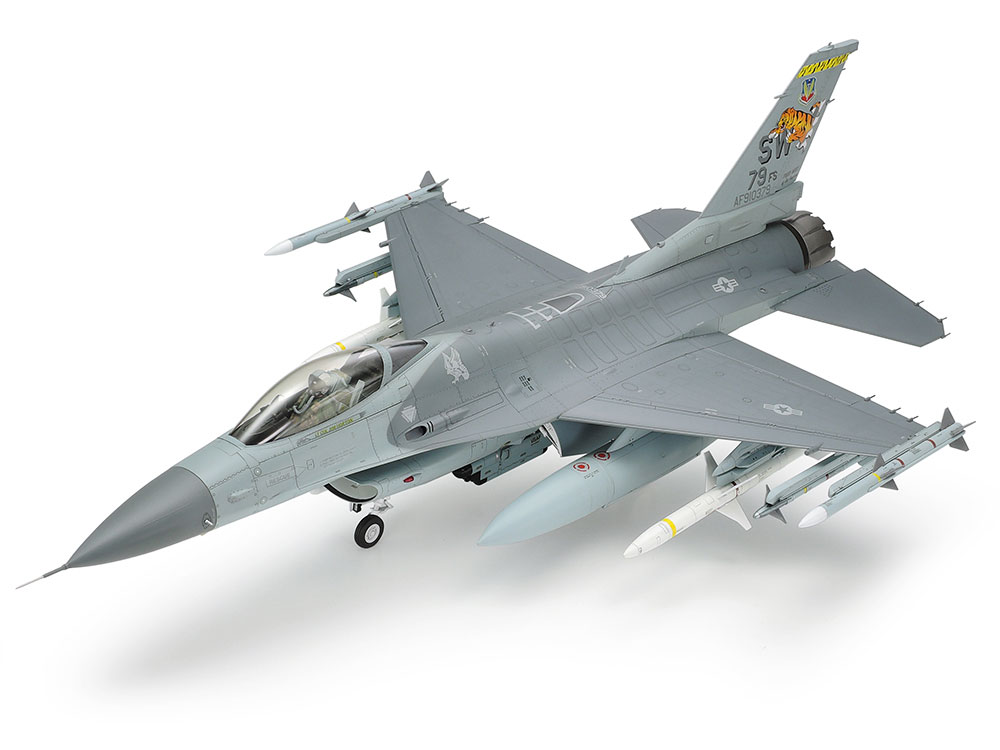F-16CJ Fighting Falcon (Tamiya 1:32)
