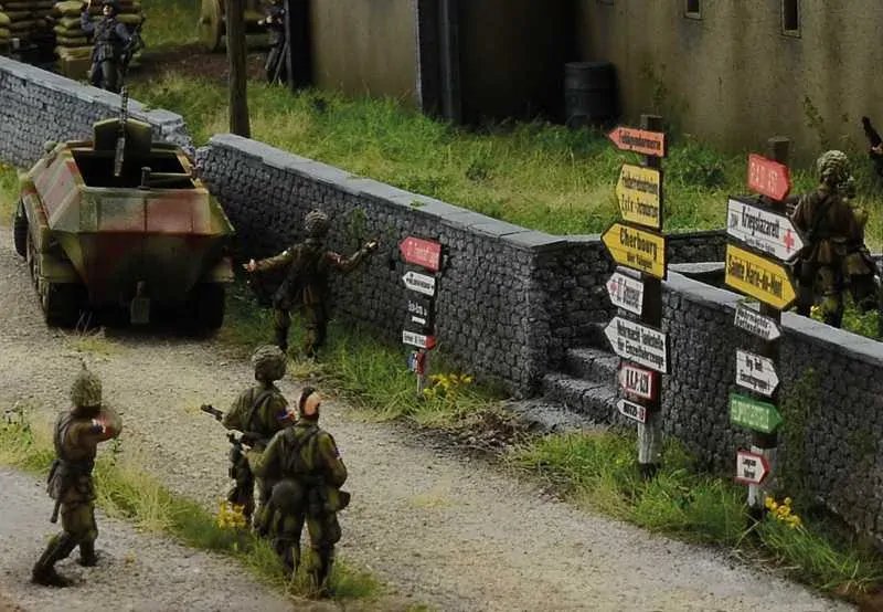 Diorama - Battle of Normandy: Saint-Mere-Église 6 June 1944 (Italeri 1:72)