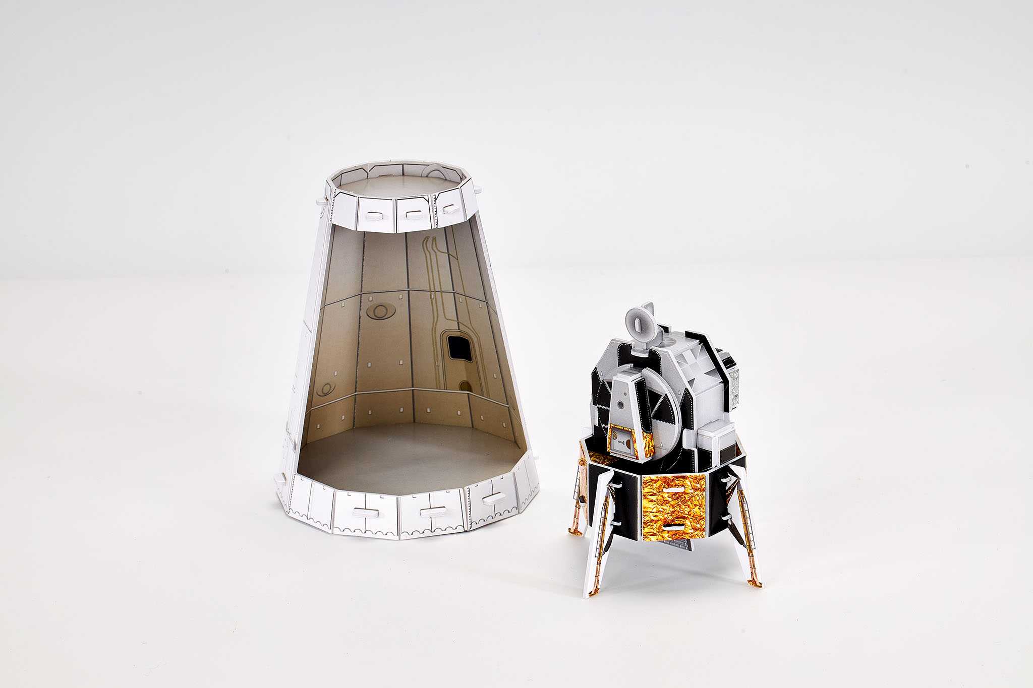 3D Puzzle Apollo 11 Saturn V (Revell)