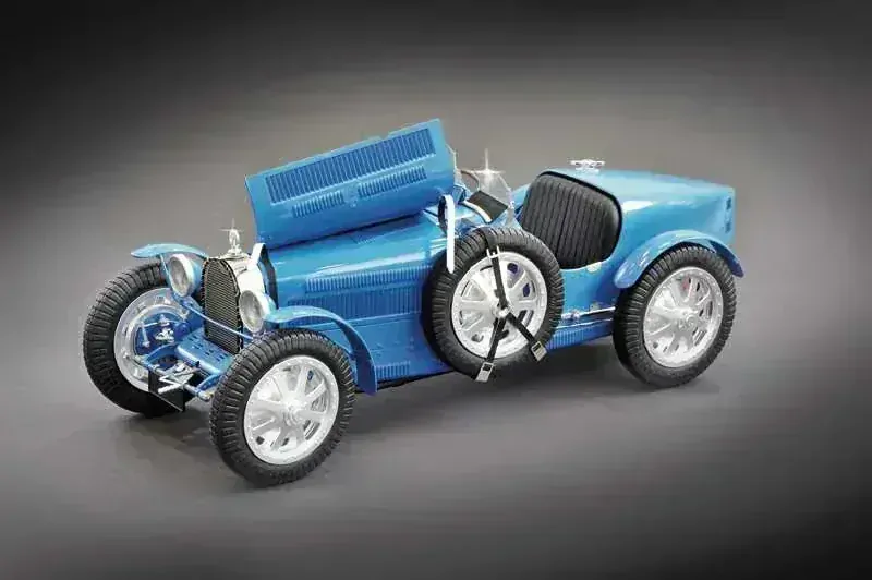 Bugatti 35 B Roadster (Italeri 1:12)