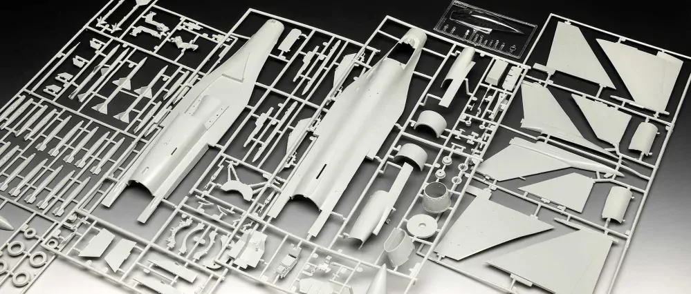 50th Anniversary F-16 Falcon (Revell 1:32)