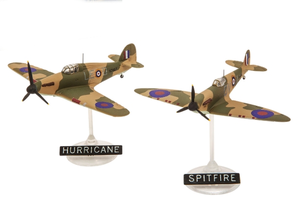 Supermarine Spitfire Mk.Ia & Hawker Hurricane Mk.I (1:144)