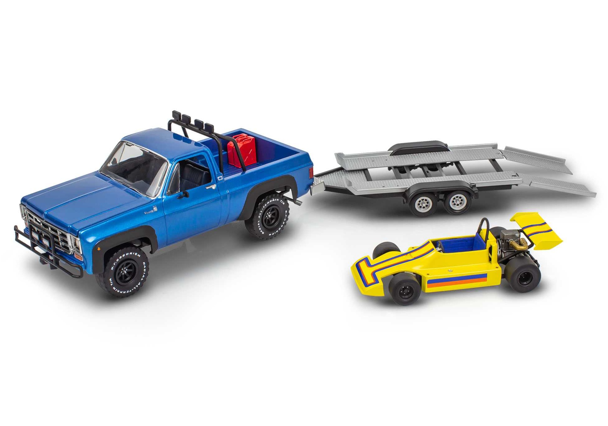 78 Chevy 4x4 Pickup with Go-kart (1:25)