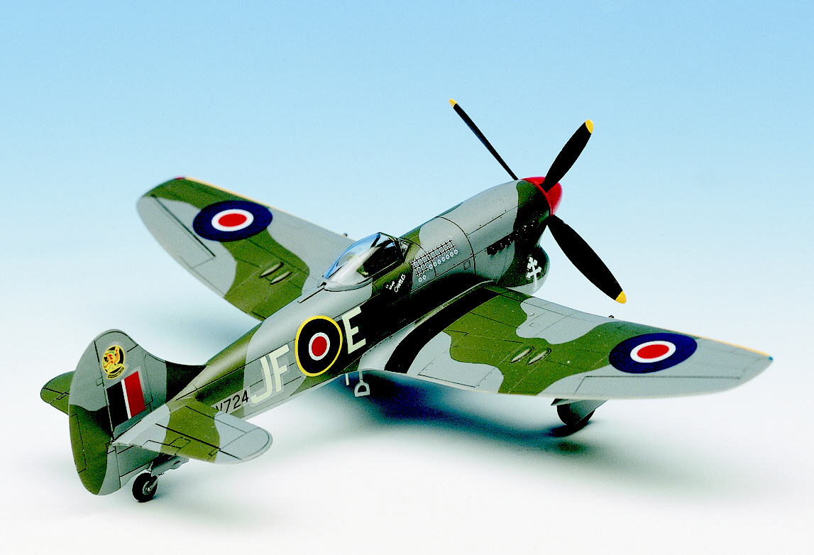 Hawker Tempest V (Academy 1:72) 