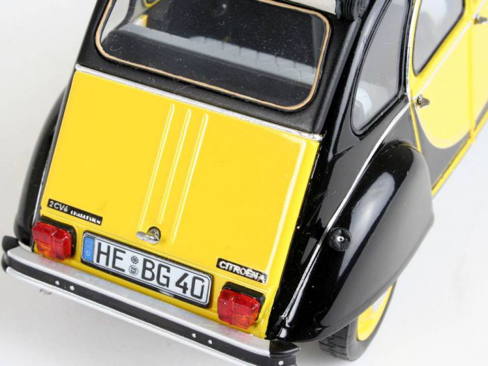07095 - Citroën 2CV (Revell 1:24)