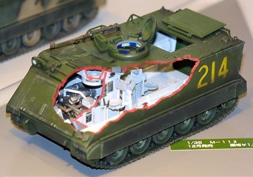 U.S. Armoured Personnel Carrier M113  (Tamiya 1:35)