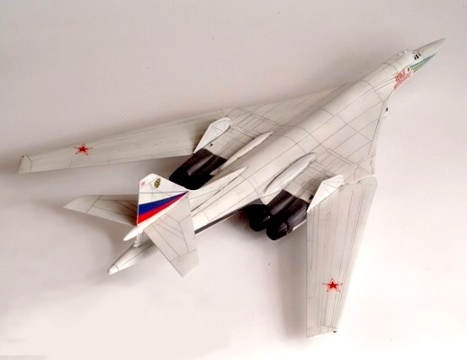 Tupolev TU-160 Russian Strategic Bomber (Zvezda 1:144) 