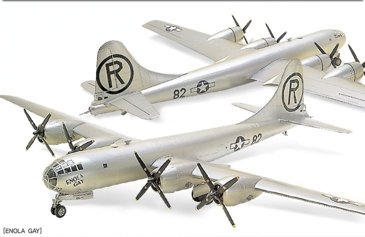 B-29A "ENOLA GAY & BOCKSCAR" (Academy 1:72)