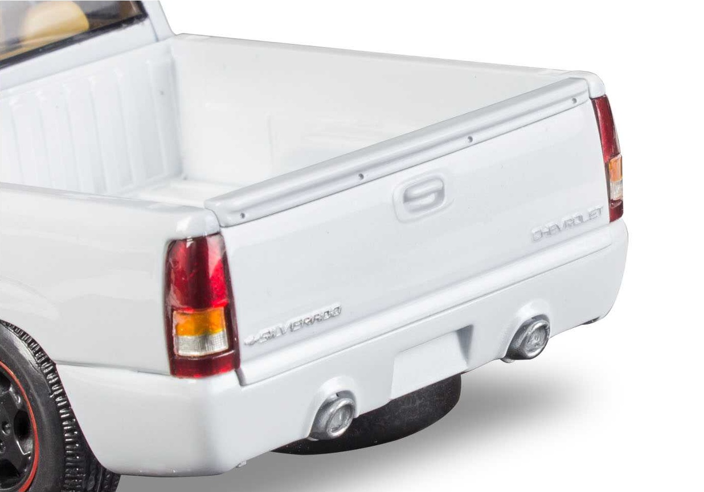 1999 Chevy Silverado Custom Pickup (MONOGRAM 1:25)