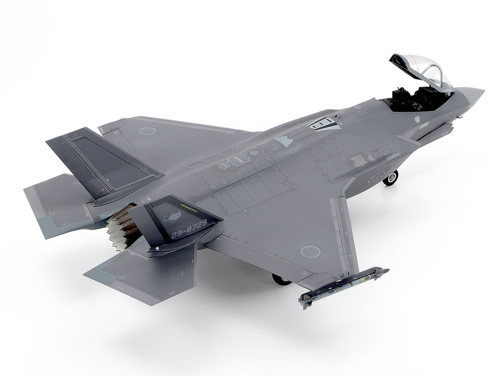 F-35A Lightning II (Tamiya 1:72)