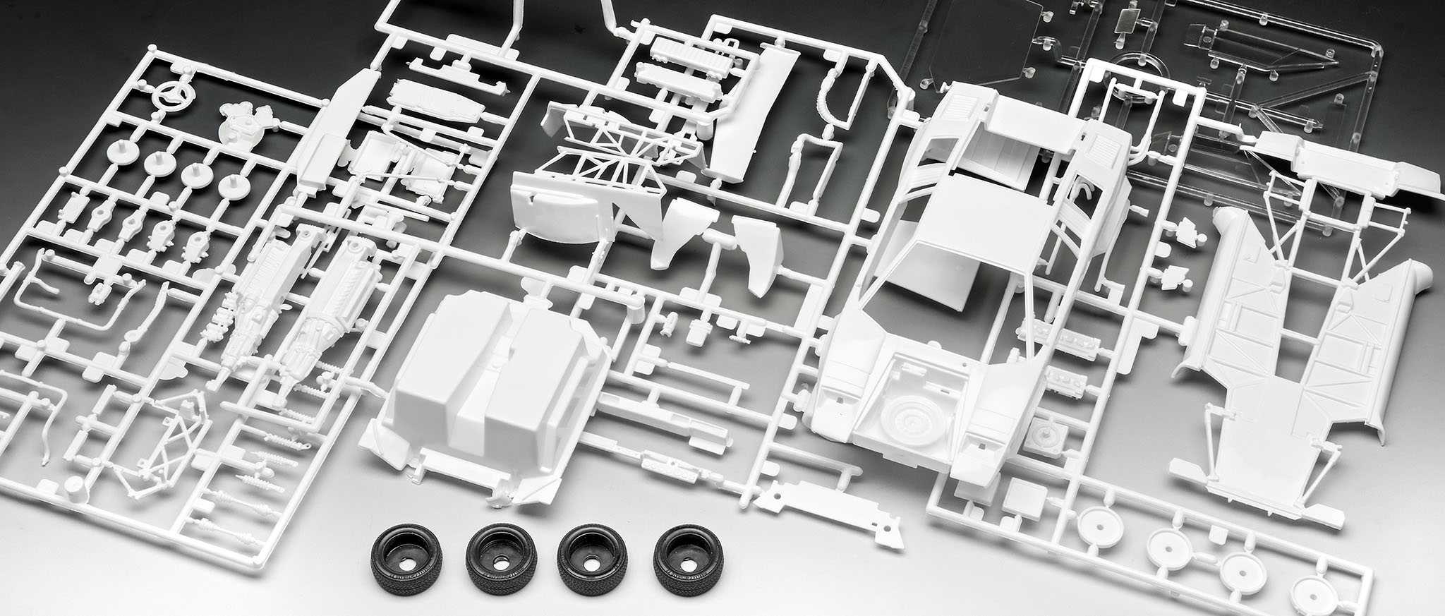  Lamborghini Countach LP500S (Revell 1:24)