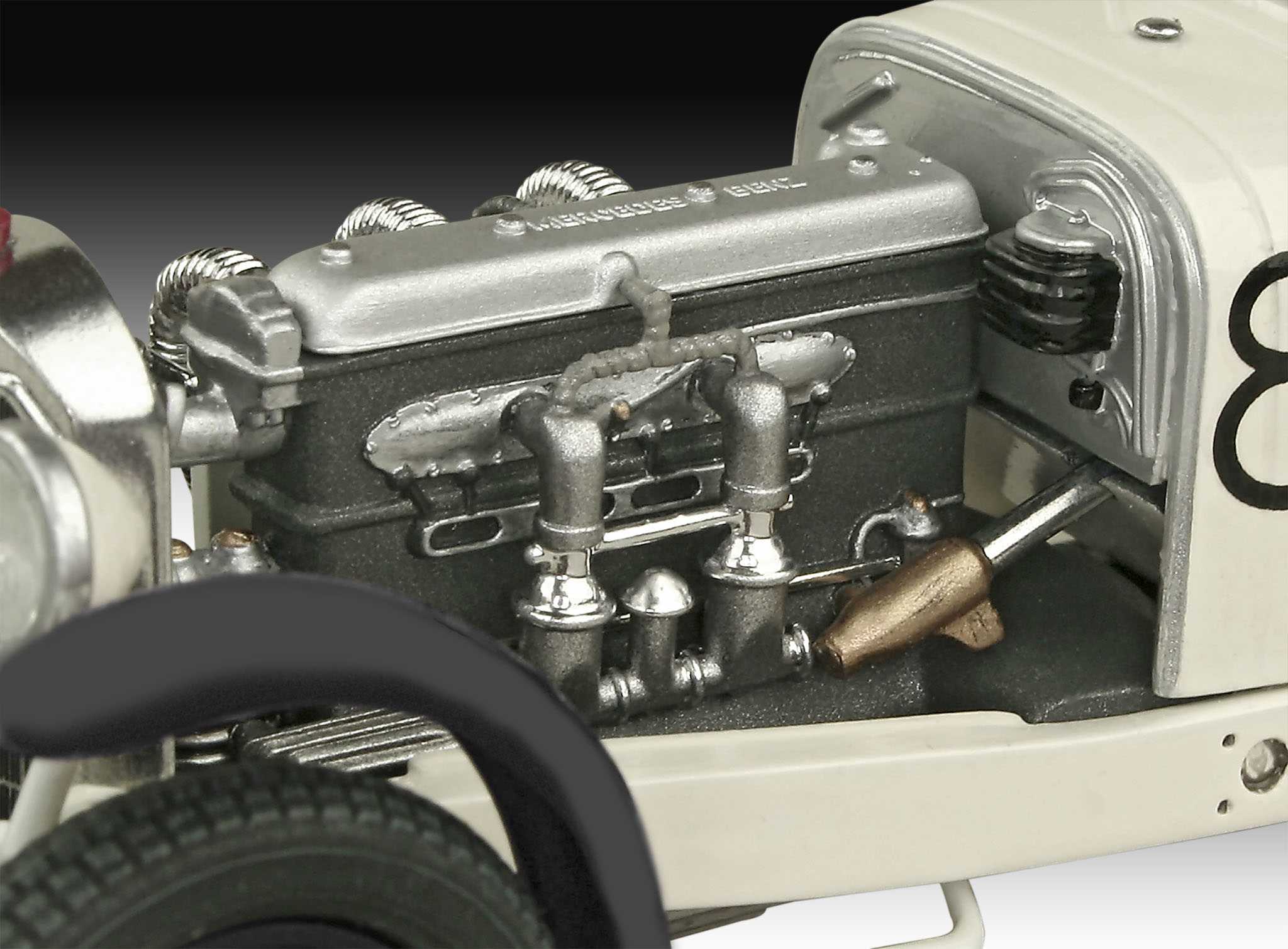 Mercedes-Benz SSKL (Revell 1:32)