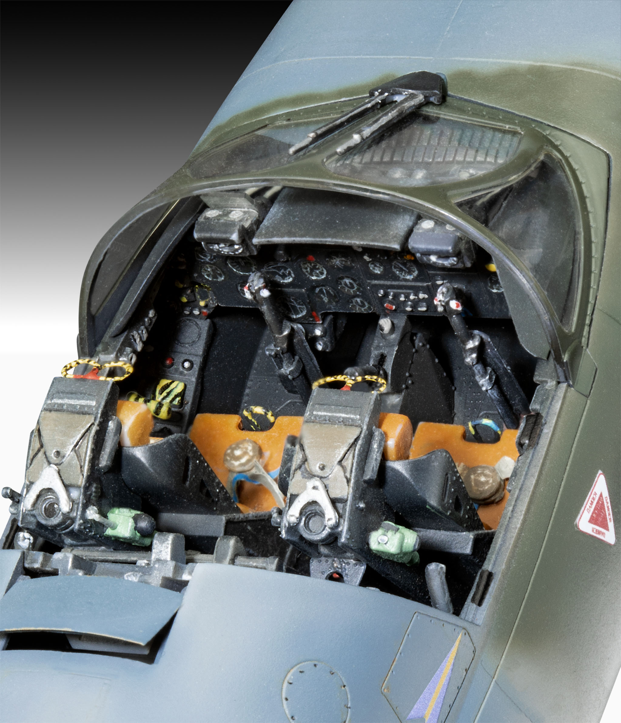 Hawker Hunter T.7/T.7A (Revell 1:32)