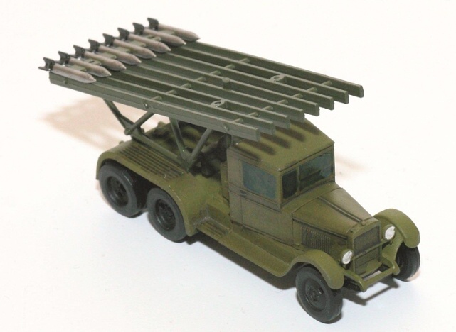 Wargames (WWII) military 6128 - BM-13 Katyusha (Zvezda 1:100)