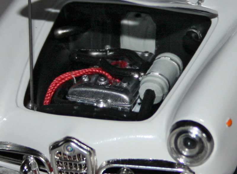 ALFA ROMEO GIULIETTA SPIDER 1300 (Italeri 1:24)