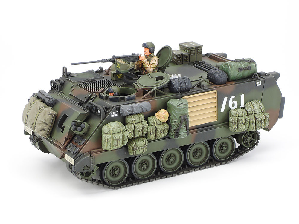 Obrněný transportér M113 A2 (Tamiya 1:35)