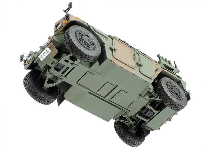 JGSDF Light Armored Vehicle (Tamiya 1:35)